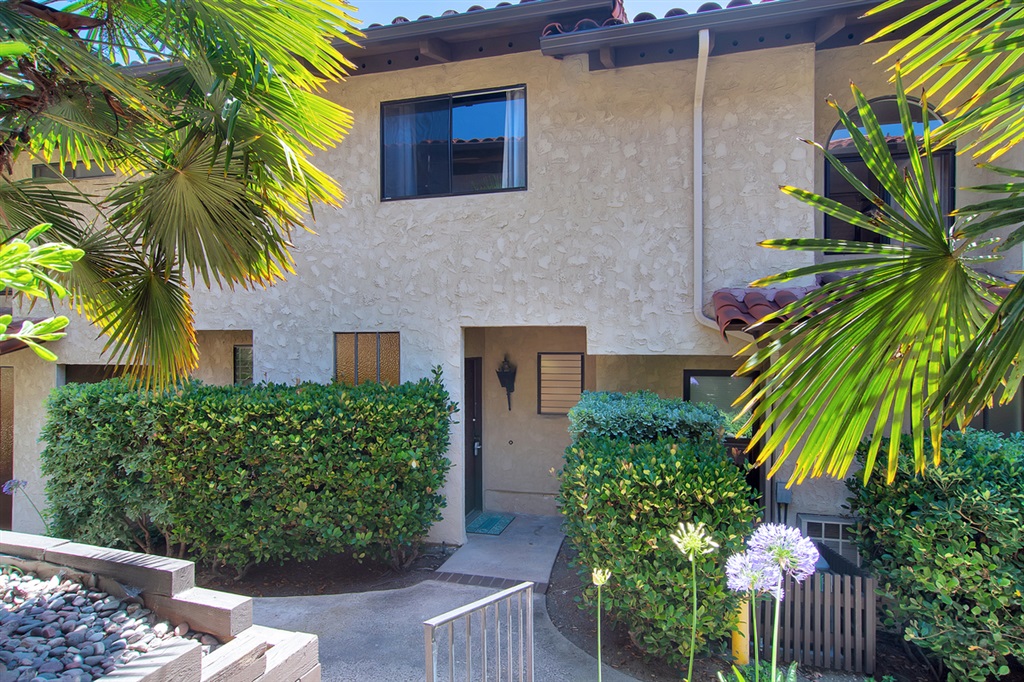 1939 Alga Road, Unit D Carlsbad, CA 92009 - Photo 19 of 25