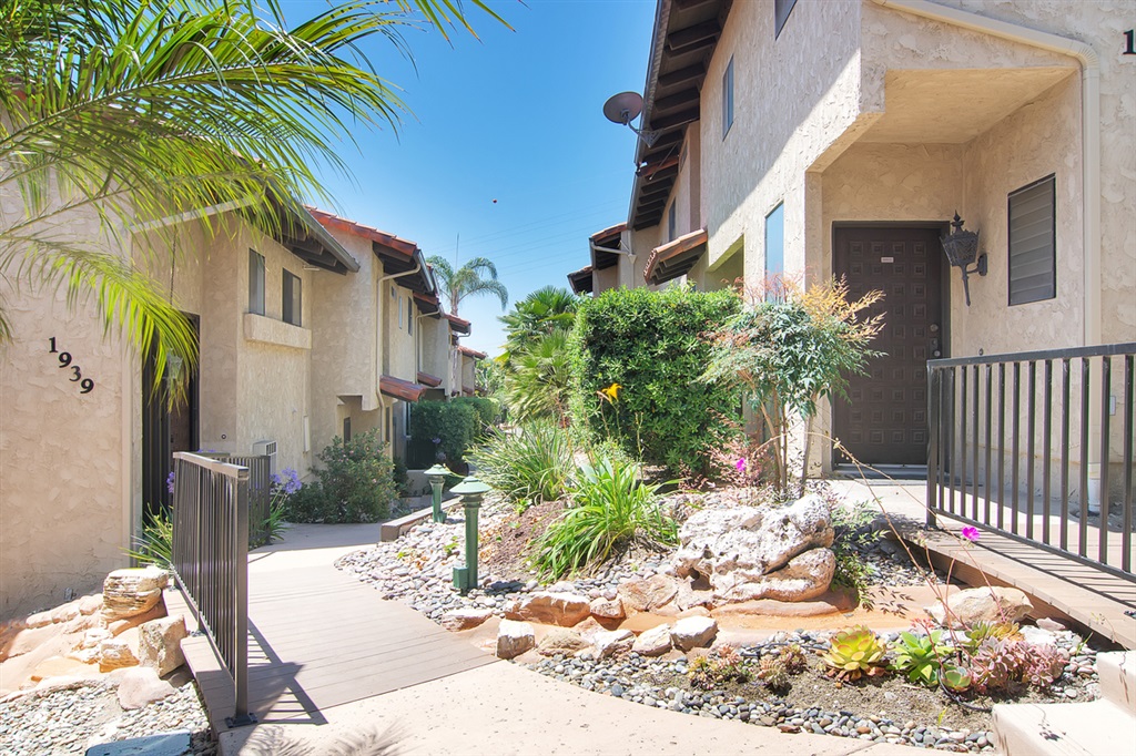 1939 Alga Road, Unit D Carlsbad, CA 92009 - Photo 20 of 25