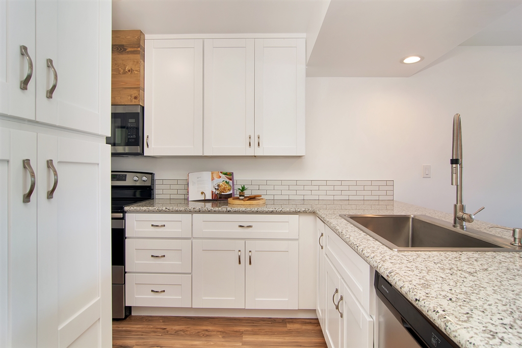 1939 Alga Road, Unit D Carlsbad, CA 92009 - Photo 7 of 25