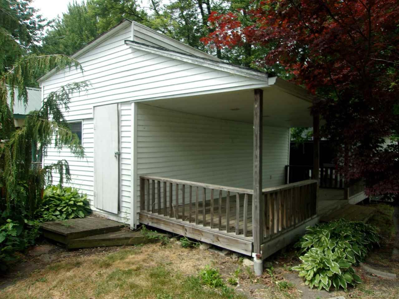 185 Kenyon Road Algonac, MI 48001 - Photo 7 of 30 31296211-6.JPG