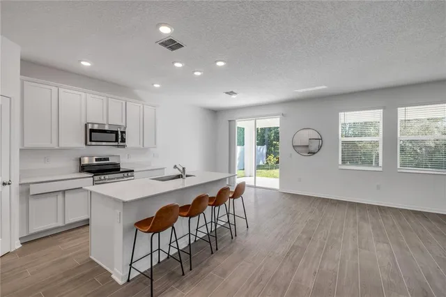 $440,000 | 3975 Willow Brk Drive, Edgewater, FL 32141