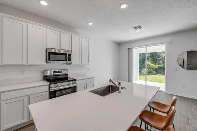 $440,000 | 3975 Willow Brk Drive, Edgewater, FL 32141