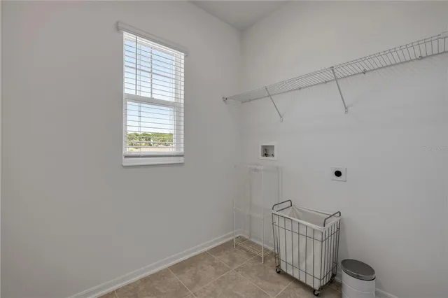 $440,000 | 3975 Willow Brk Drive, Edgewater, FL 32141