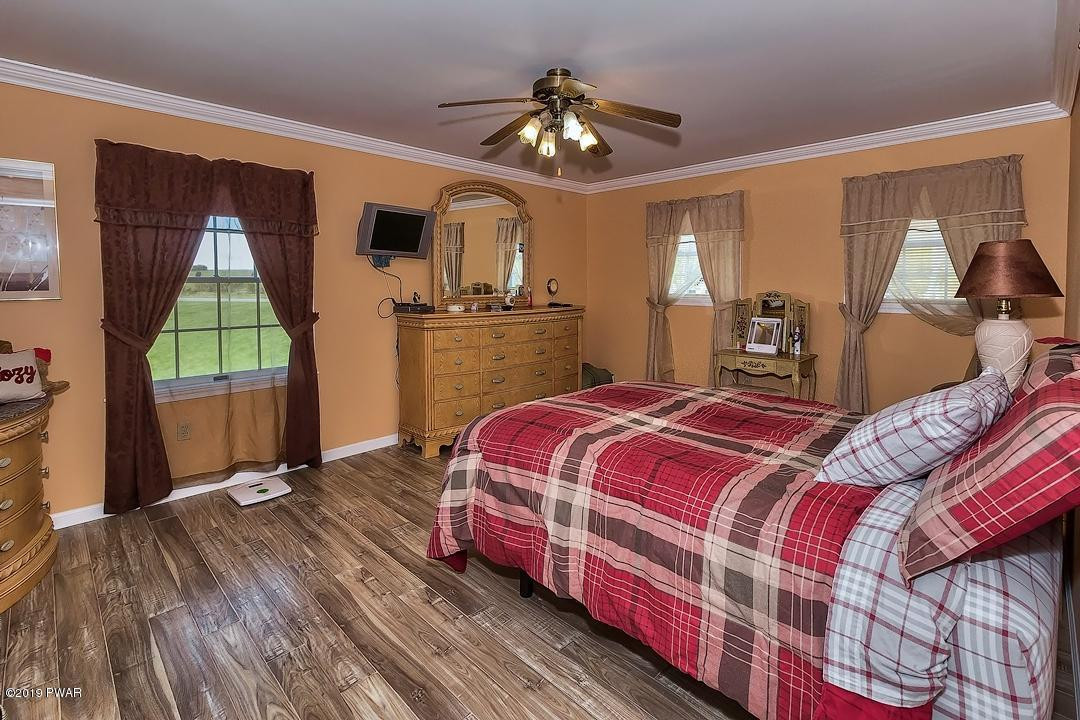 200 Stock Farm Road Lake Ariel, PA 18436 - Photo 24 of 50 23
