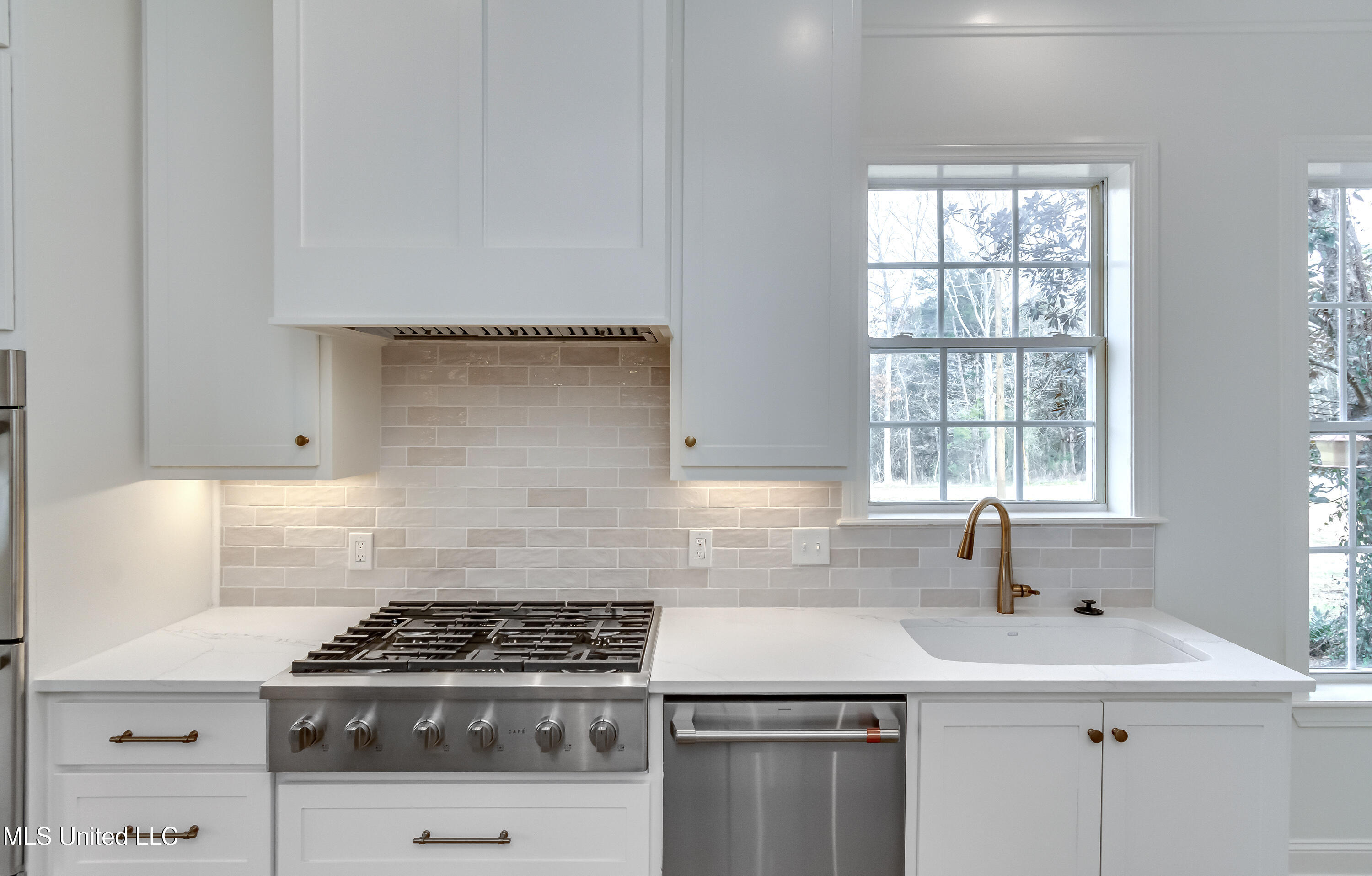 200 Cripple Creek Road Canton, MS 39046 - Photo 24 of 86 200 Cripple Creek-32 - Copy