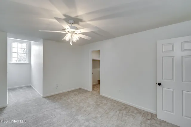 $973,500 | 200 Cripple Creek Road, Canton, MS 39046