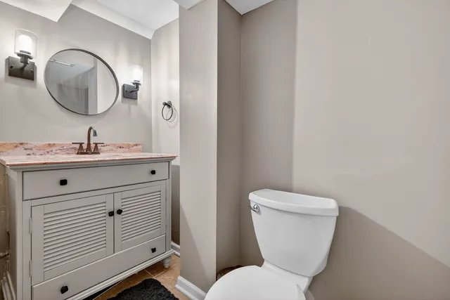 $415,000 | 10950 South Homan Avenue, Chicago, IL 60655