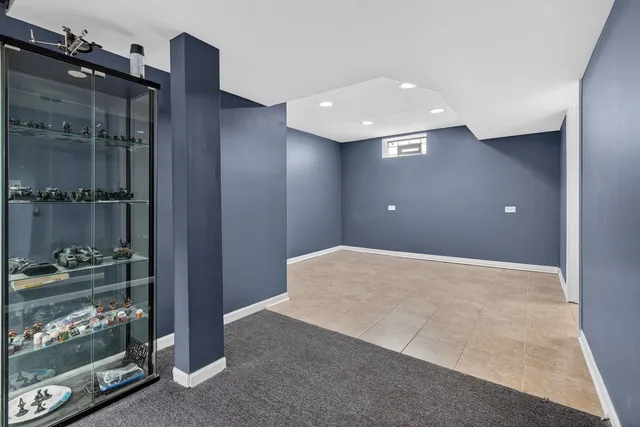 $415,000 | 10950 South Homan Avenue, Chicago, IL 60655