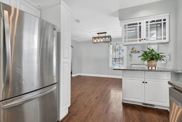 $415,000 | 10950 South Homan Avenue, Chicago, IL 60655