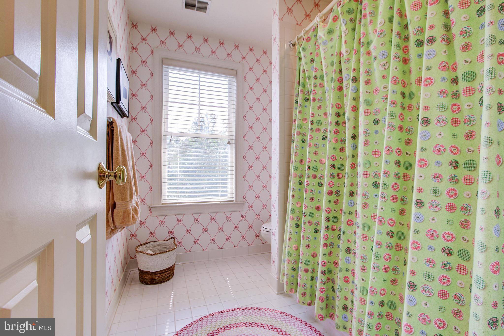 6401 Kirby Road Bethesda, MD 20817 - Photo 16 of 39 Gallery Image 16