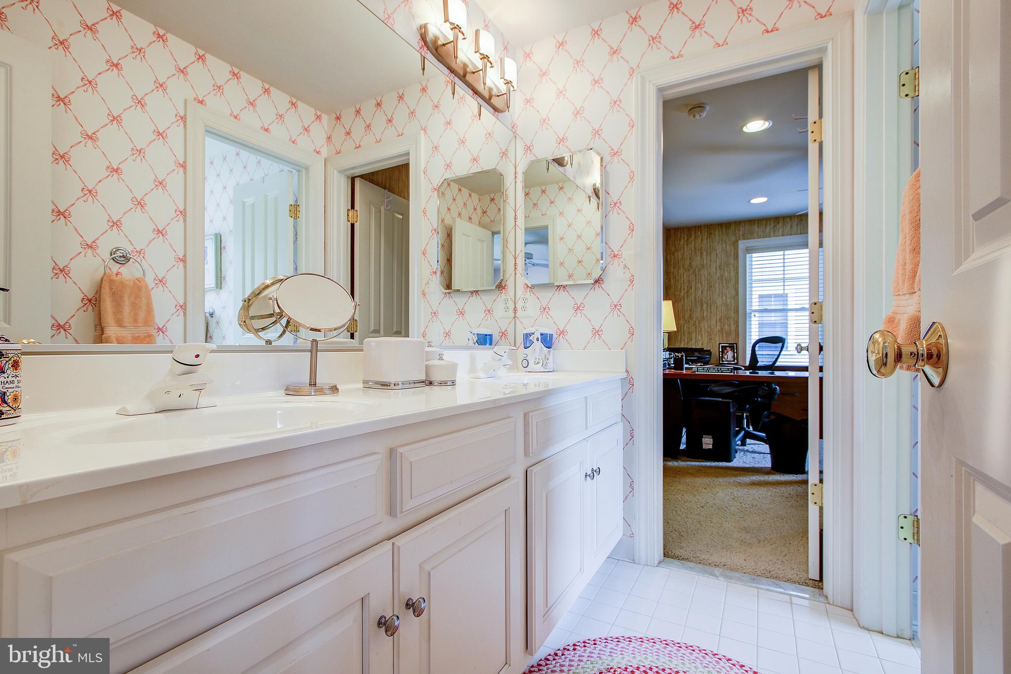 6401 Kirby Road Bethesda, MD 20817 - Photo 17 of 39 Gallery Image 17