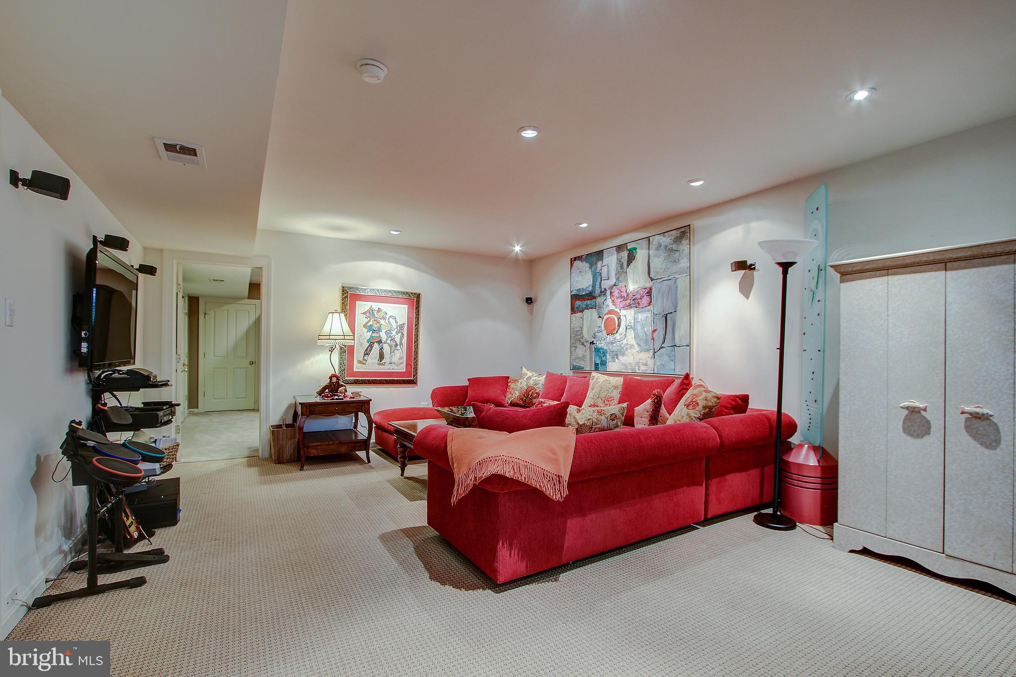 6401 Kirby Road Bethesda, MD 20817 - Photo 29 of 39 Gallery Image 29