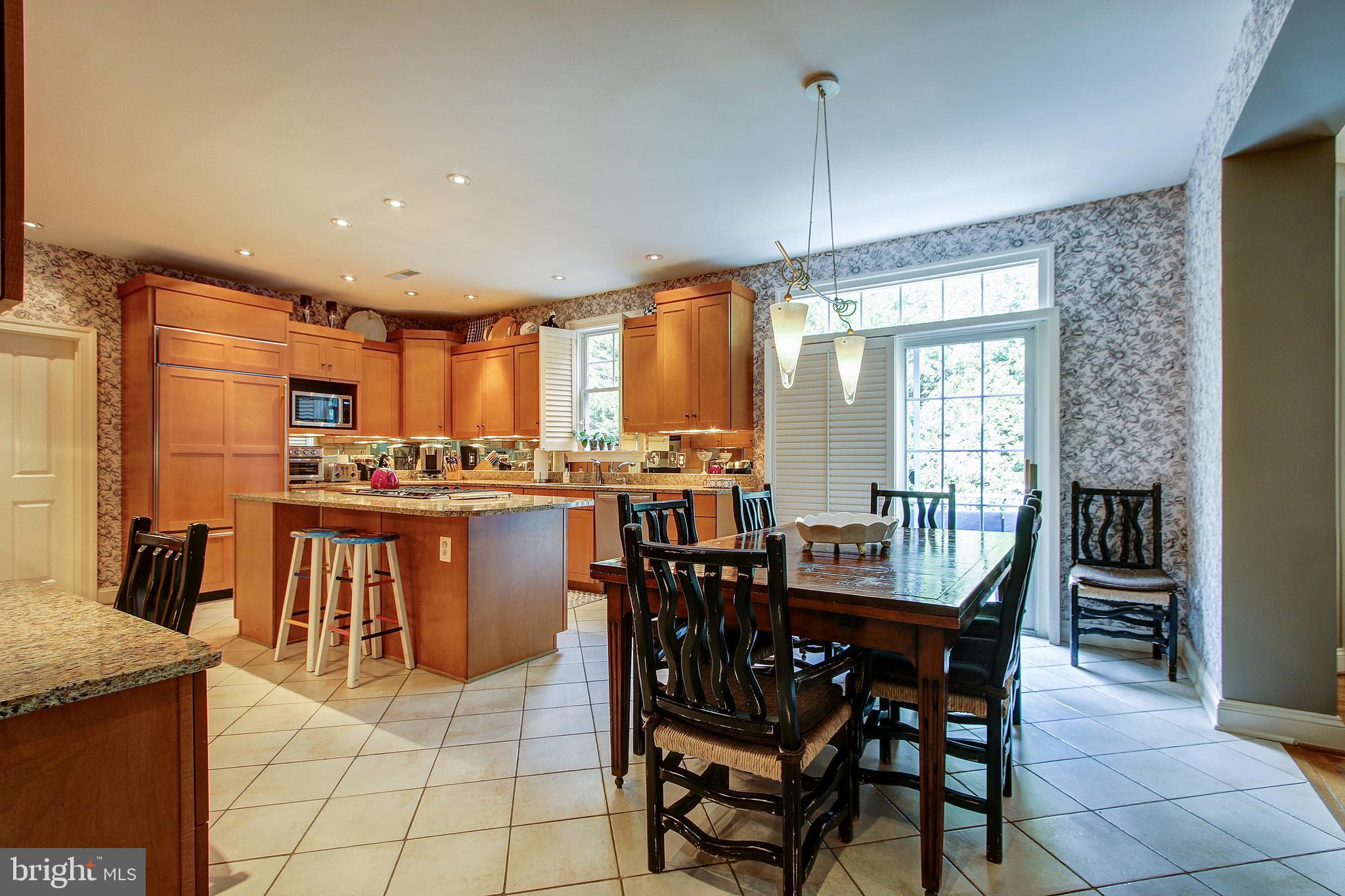 6401 Kirby Road Bethesda, MD 20817 - Photo 9 of 39 Gallery Image 9