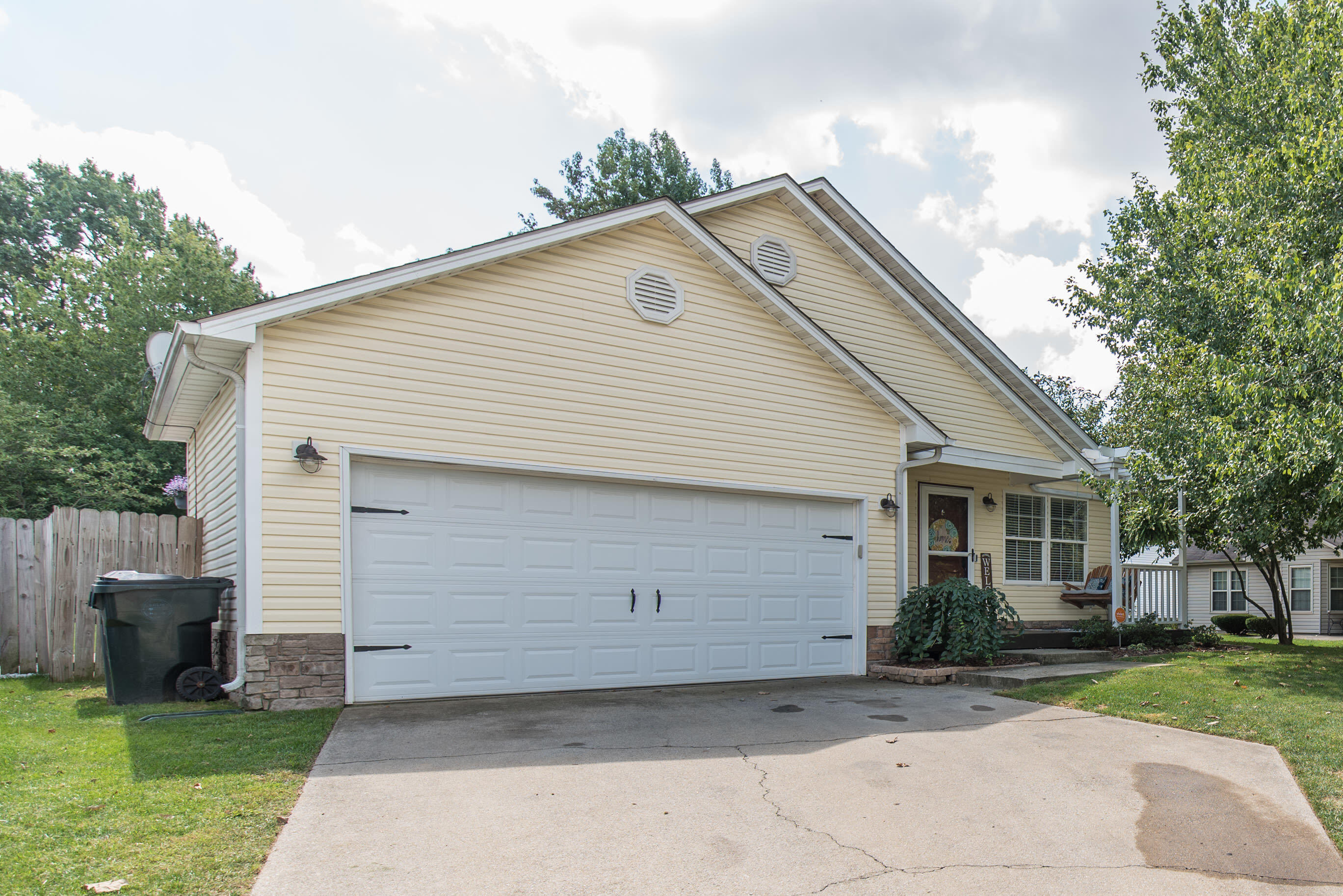 1760 Bryan Station Road Lexington, KY 40505 - Photo 4 of 29 20210914-1760-Bryan-Station-Rd-hodge-007