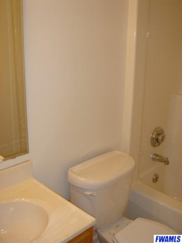 6322 Southcrest Road Fort Wayne, IN 46816 - Photo 5 of 7
