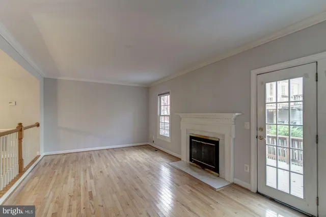 $3,650 | 2106 Patty Lane, Vienna, VA 22182