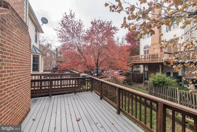 $3,650 | 2106 Patty Lane, Vienna, VA 22182