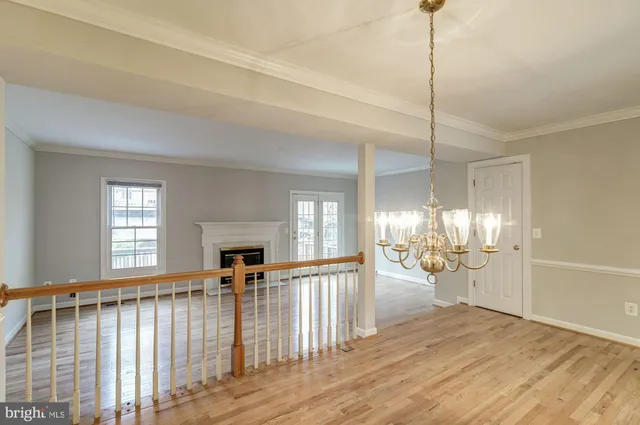 $3,650 | 2106 Patty Lane, Vienna, VA 22182