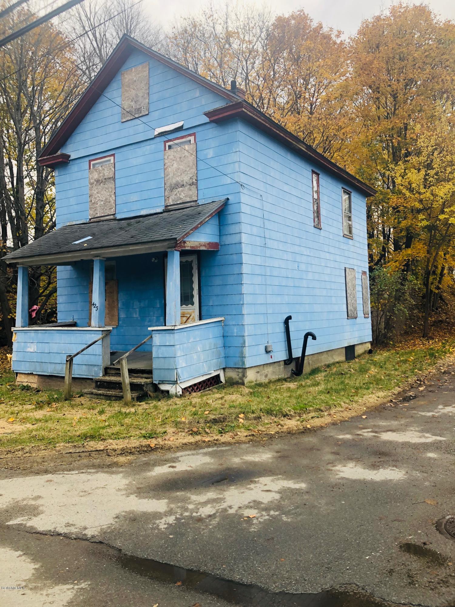 423 Pecks Road Pittsfield, MA 01201 - Photo 2 of 4 IMG_2125