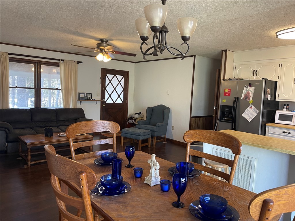 13011 Janda Road Seneca, SC 29672 - Photo 9 of 38 Dining Area