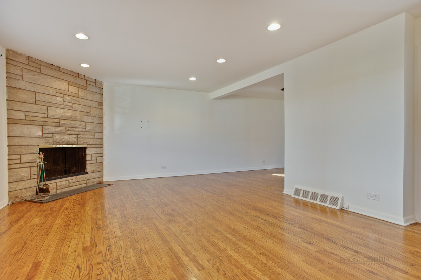 418 Glendale Road Glenview, IL 60025 - Photo 5 of 28