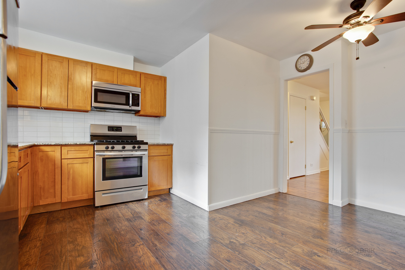 418 Glendale Road Glenview, IL 60025 - Photo 10 of 28