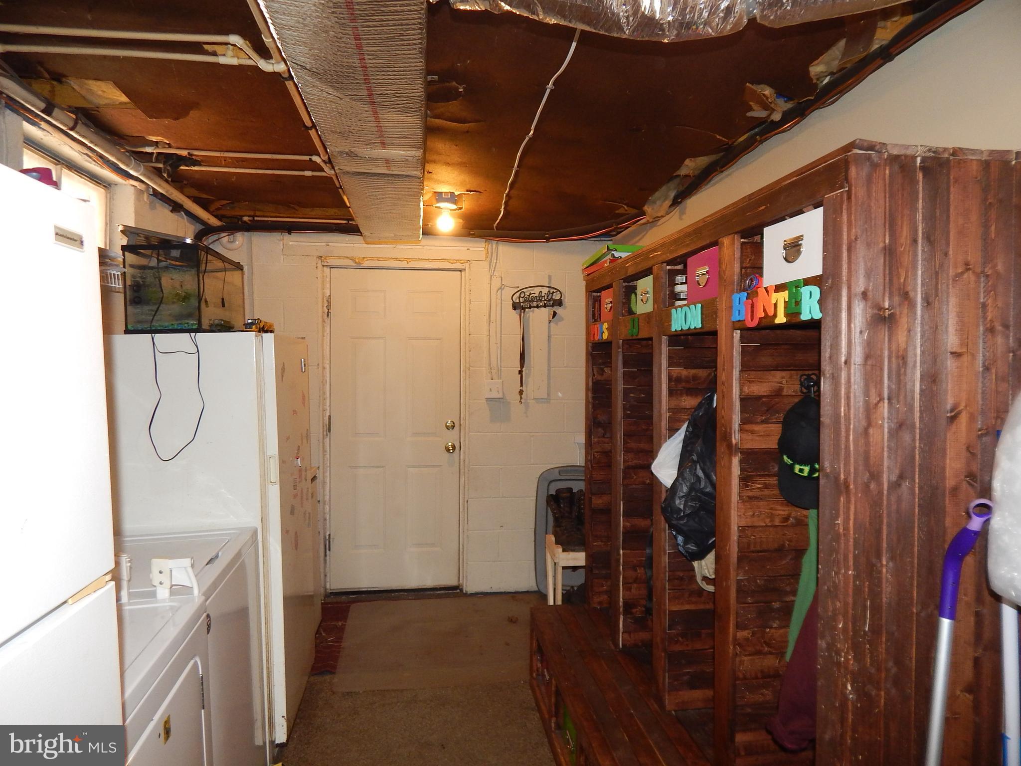 6285 Valley Road Berkeley Springs, WV 25411 - Photo 29 of 30 Gallery Image 29