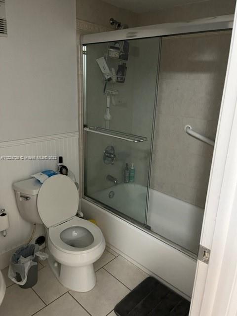 255 Galen Drive, Unit 2I Key Biscayne, FL 33149 - Photo 10 of 14 a bathroom with a toilet and a shower