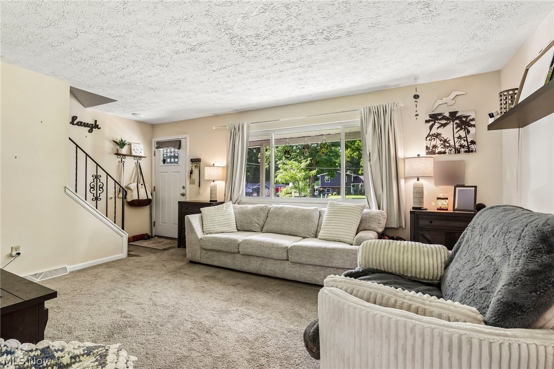 2097 Samira Road Stow, OH 44224 - Photo 2 of 46 Gallery Image 2