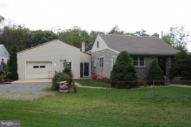 24 Dry Wells Road Christiana, PA 17509 - Photo 1 of 7 Gallery Image 1