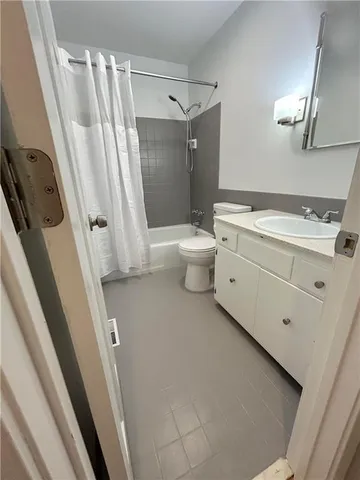 $142,000 | 459 West 104th Street, Unit A, Kansas City, MO 64114