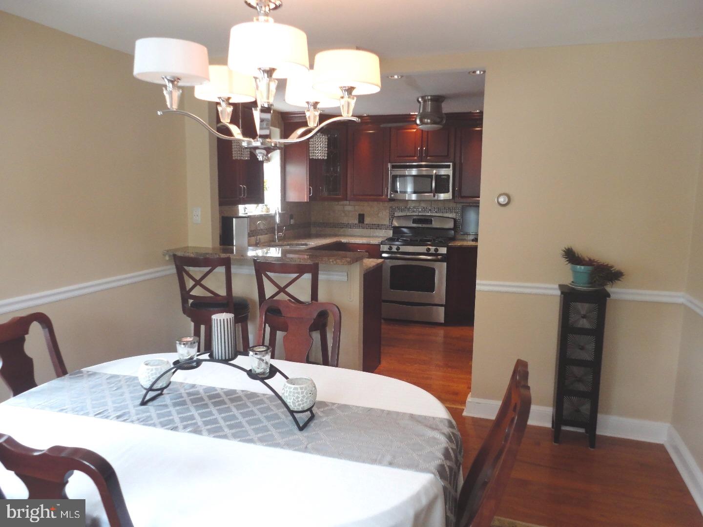 619 Prospect Road Springfield, PA 19064 - Photo 5 of 25 Dining Room