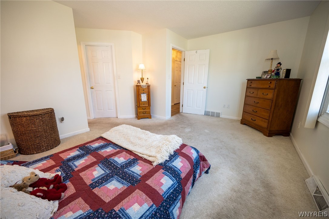 4746 Bayview Road Hamburg, NY 14075 - Photo 16 of 40