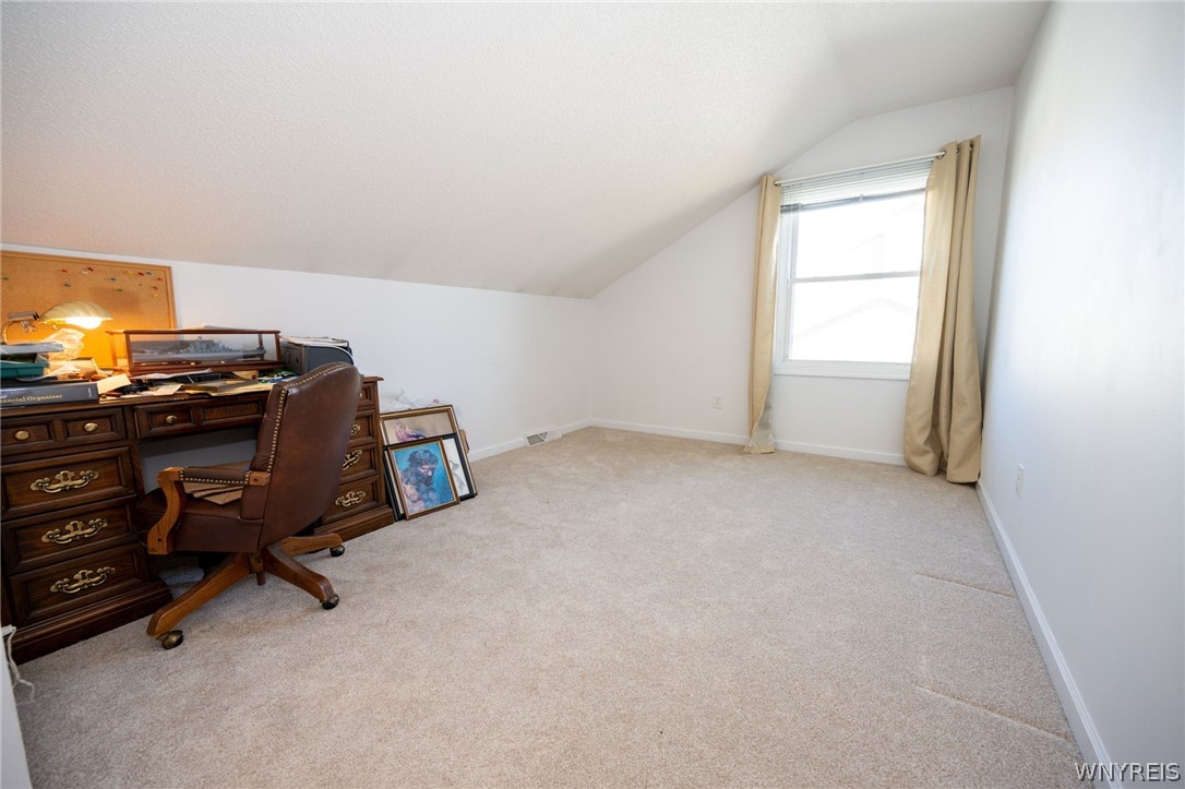 4746 Bayview Road Hamburg, NY 14075 - Photo 26 of 40