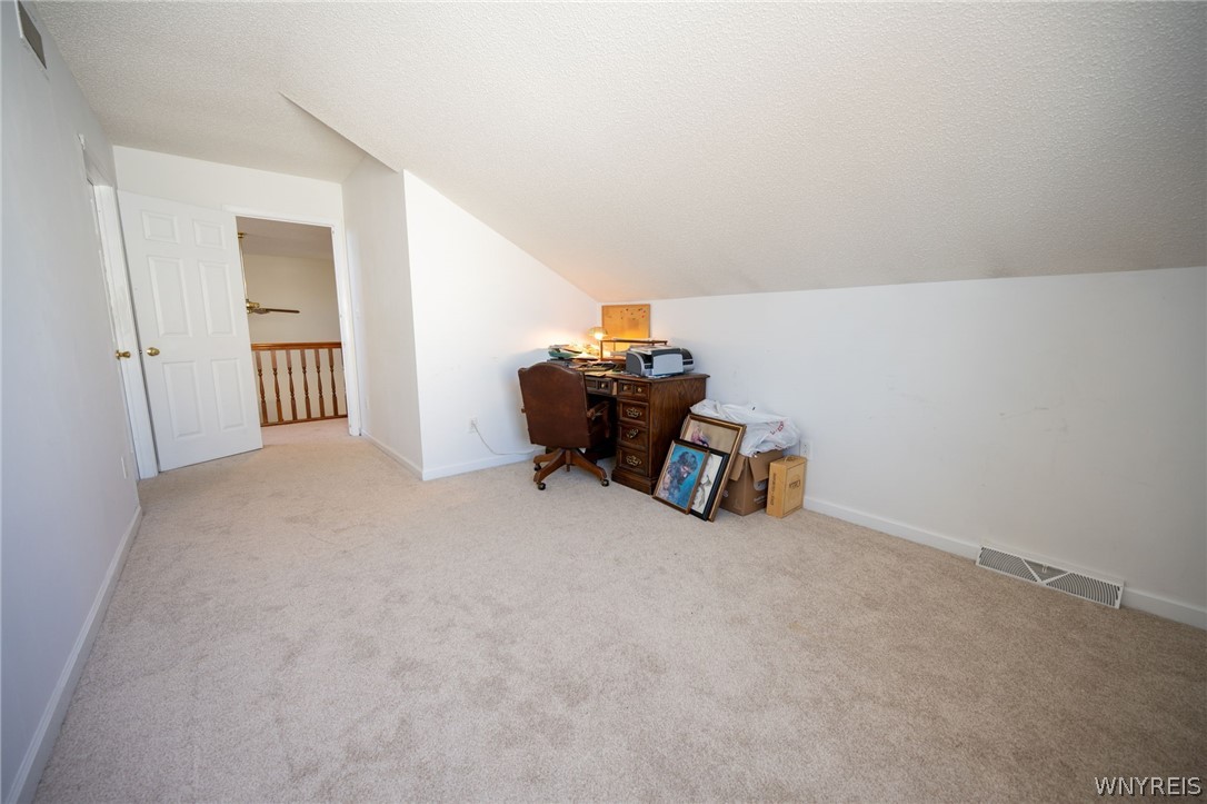 4746 Bayview Road Hamburg, NY 14075 - Photo 27 of 40