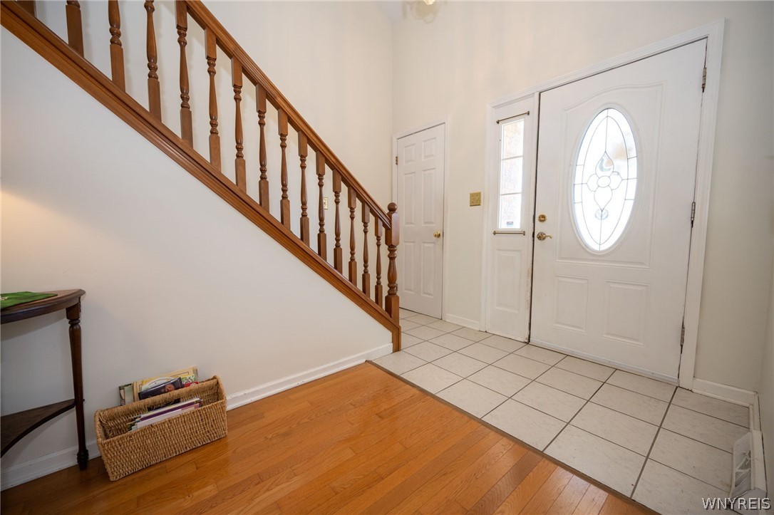 4746 Bayview Road Hamburg, NY 14075 - Photo 8 of 40