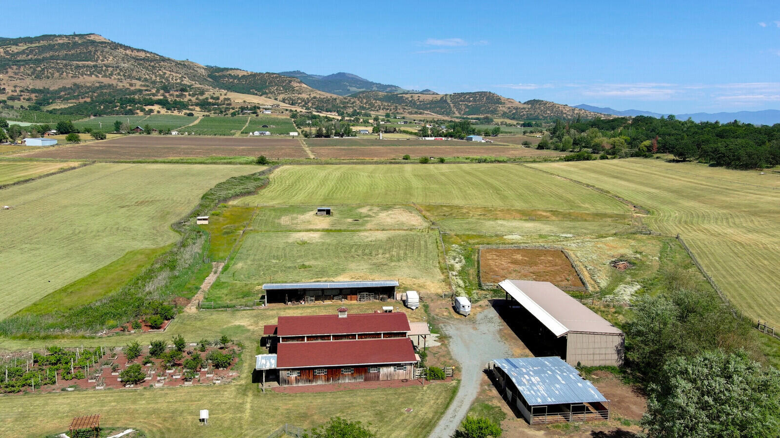 4756 Fern Valley Road Medford, OR 97504 - Photo 63 of 89 an aerial view of a house with a lake view