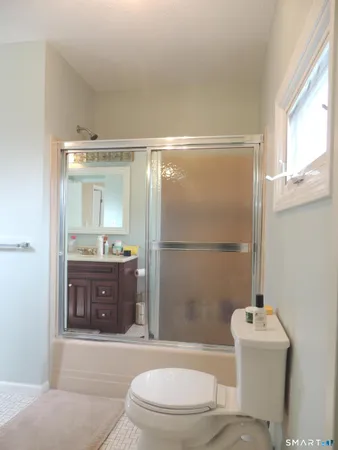 $3,500 | 124 South Montowese Street, Unit 10, Branford, CT 06405