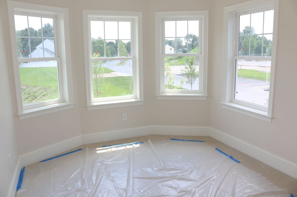 23 Oxbow Road Natick, MA 01760 - Photo 3 of 4 Gallery Image 3