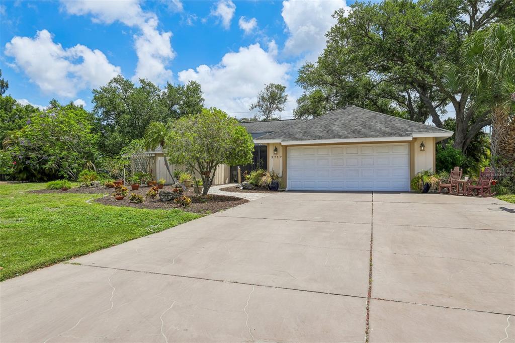 3757 Countryside Road Sarasota, FL 34233 - Photo 32 of 33