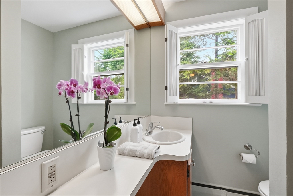 5 Antrim Road Framingham, MA 01701 - Photo 26 of 38