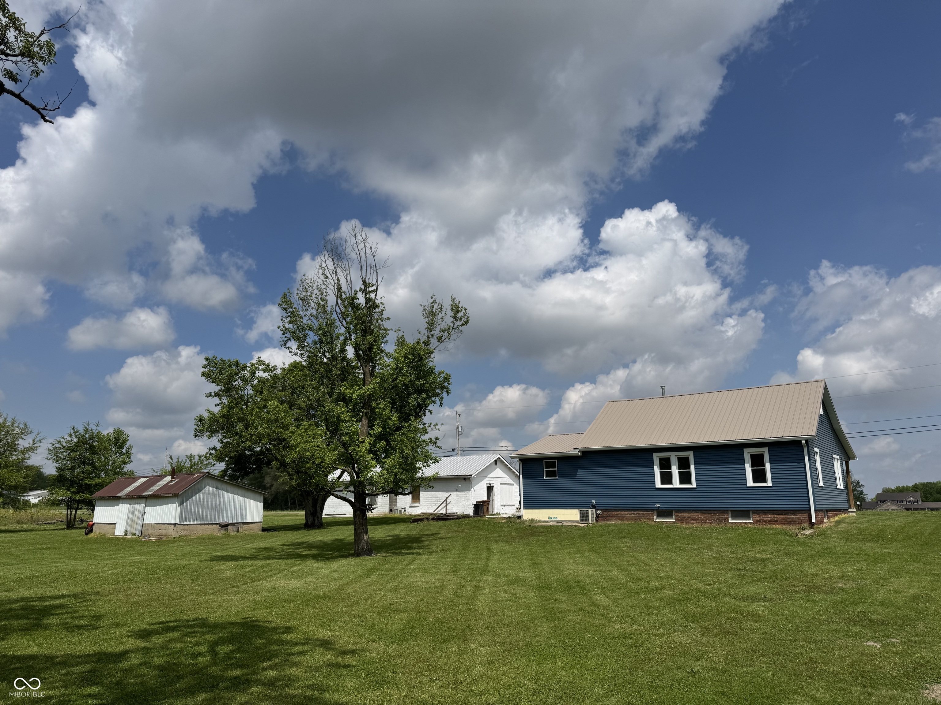 671 East Bethel Road Attica, IN 47918 - Photo 3 of 17 Gallery Image 3