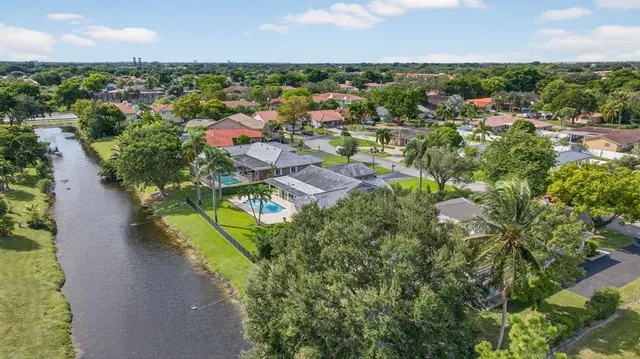 $825,000 | 2421 Northwest 114th Avenue, Coral Springs, FL 33065