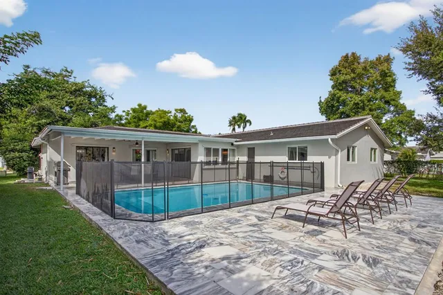 $825,000 | 2421 Northwest 114th Avenue, Coral Springs, FL 33065