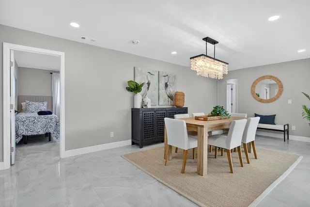 $825,000 | 2421 Northwest 114th Avenue, Coral Springs, FL 33065