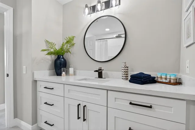 $825,000 | 2421 Northwest 114th Avenue, Coral Springs, FL 33065