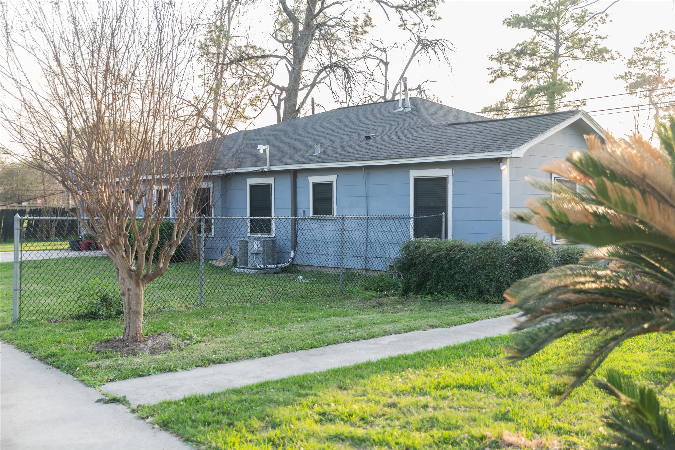 7902 Laura Koppe Road Houston, TX 77028 - Photo 4 of 6 Gallery Image 4