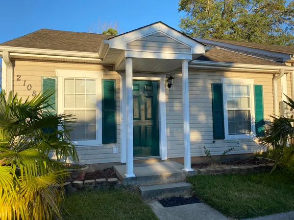 $1,325 | 2108 Abigail Lane Southwest, Aiken, SC 29803