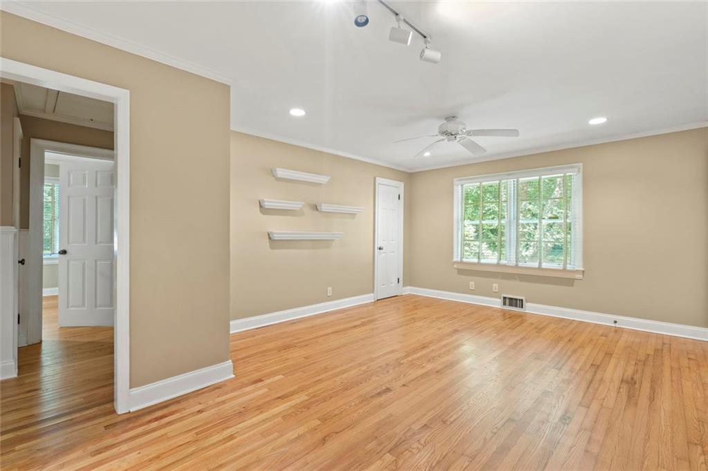 129 Parkside Circle Decatur, GA 30030 - Photo 33 of 62