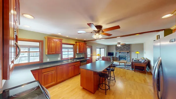 $229,900 | W670 Highway 35, Fountain City, WI 54629
